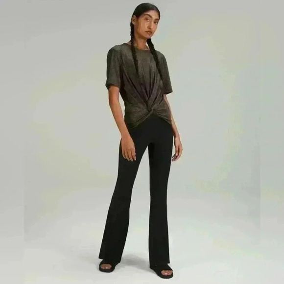 Lululemon Crescent T-Shirt Spark Casual Top Metallic Golden Threads‎ Size 4 - Picture 4 of 6